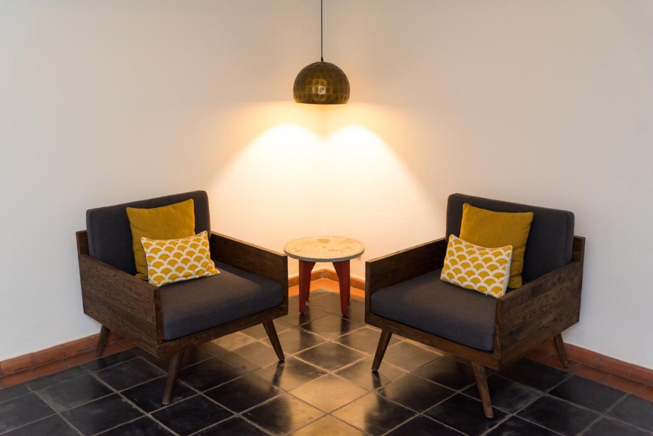 Hotel Roadhouse, Thamel, Kathmandu- Contemporary Boutique Bagian luar foto