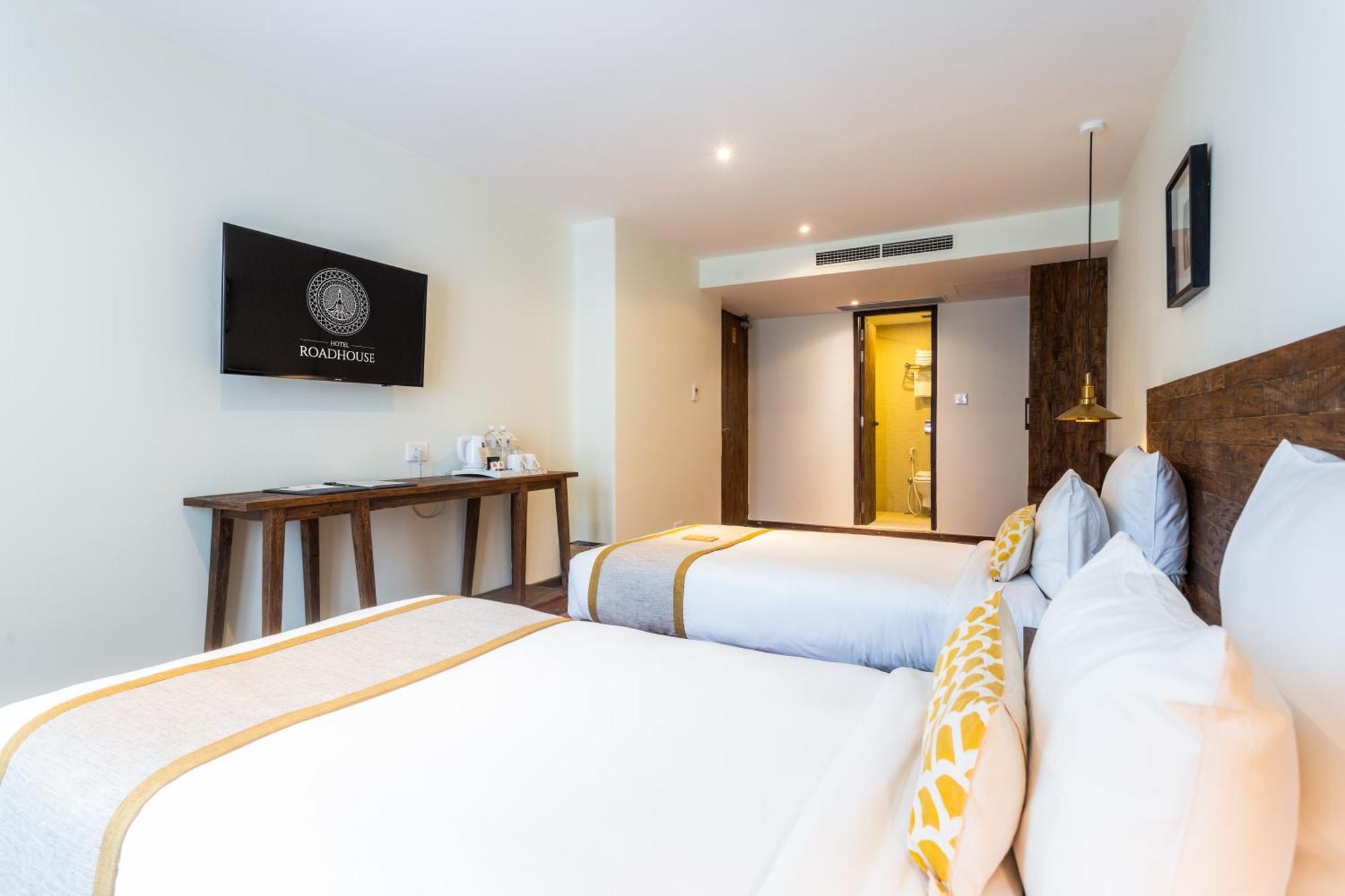 Hotel Roadhouse, Thamel, Kathmandu- Contemporary Boutique Bagian luar foto