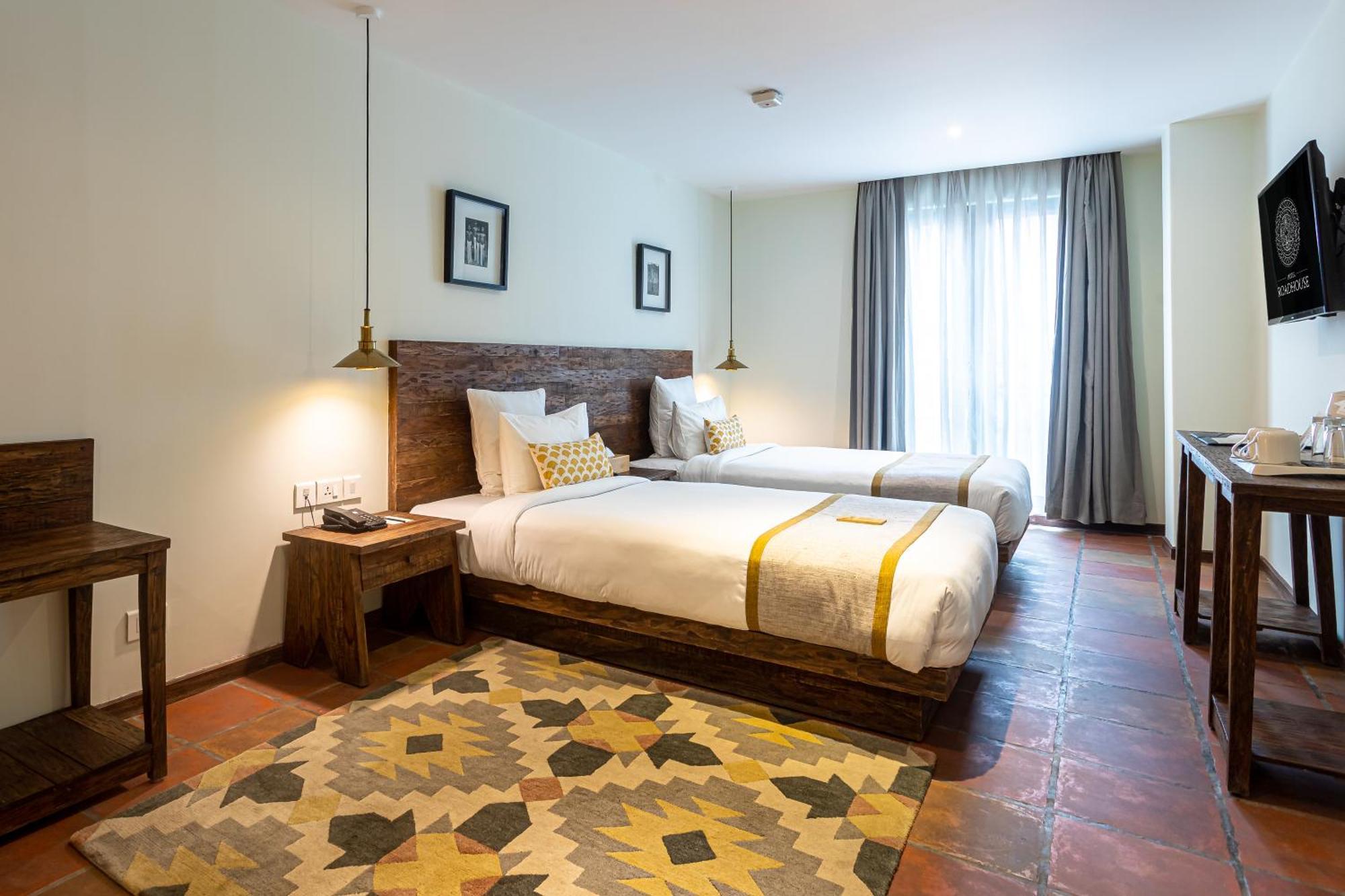 Hotel Roadhouse, Thamel, Kathmandu- Contemporary Boutique Bagian luar foto