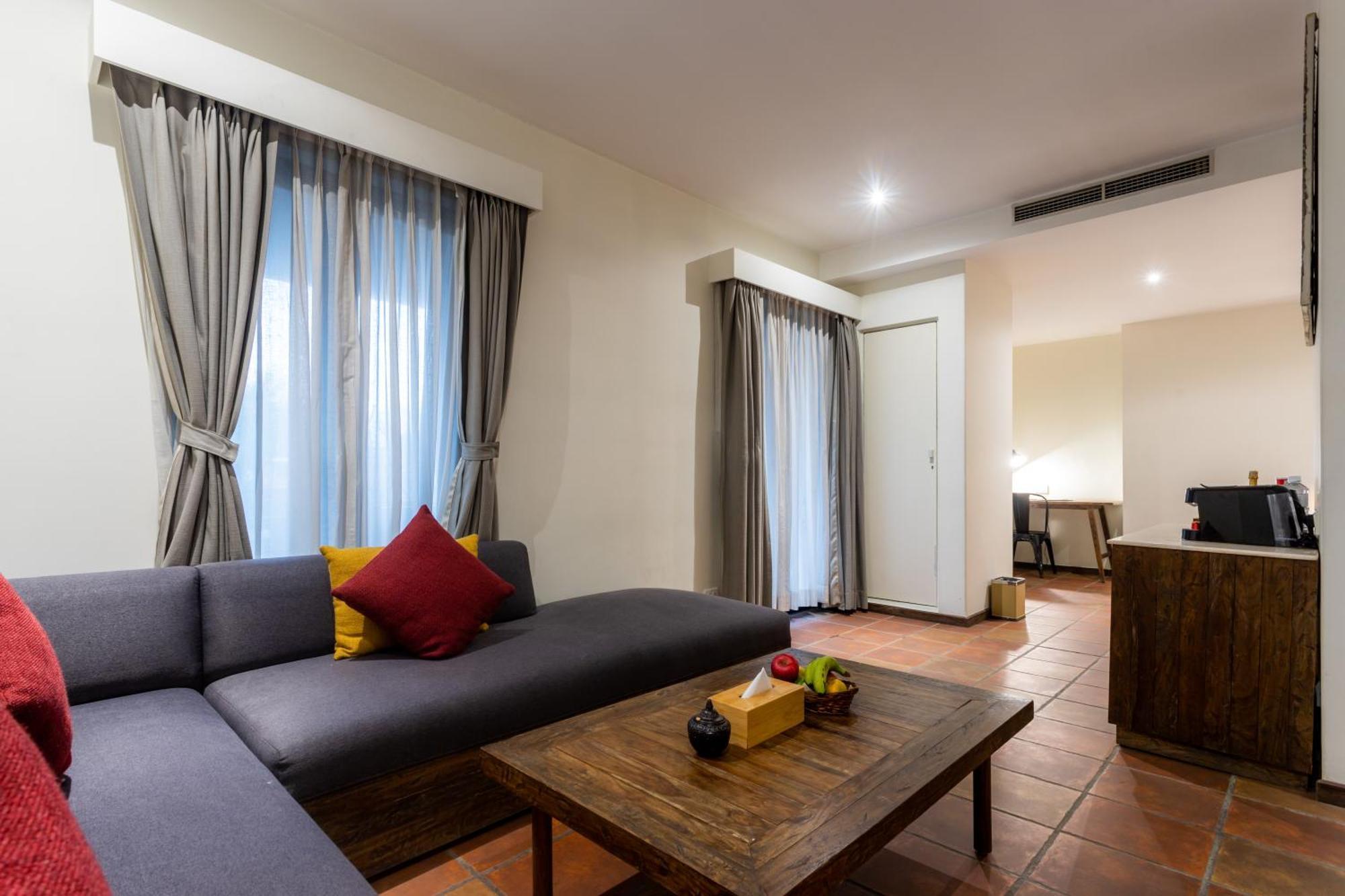 Hotel Roadhouse, Thamel, Kathmandu- Contemporary Boutique Bagian luar foto