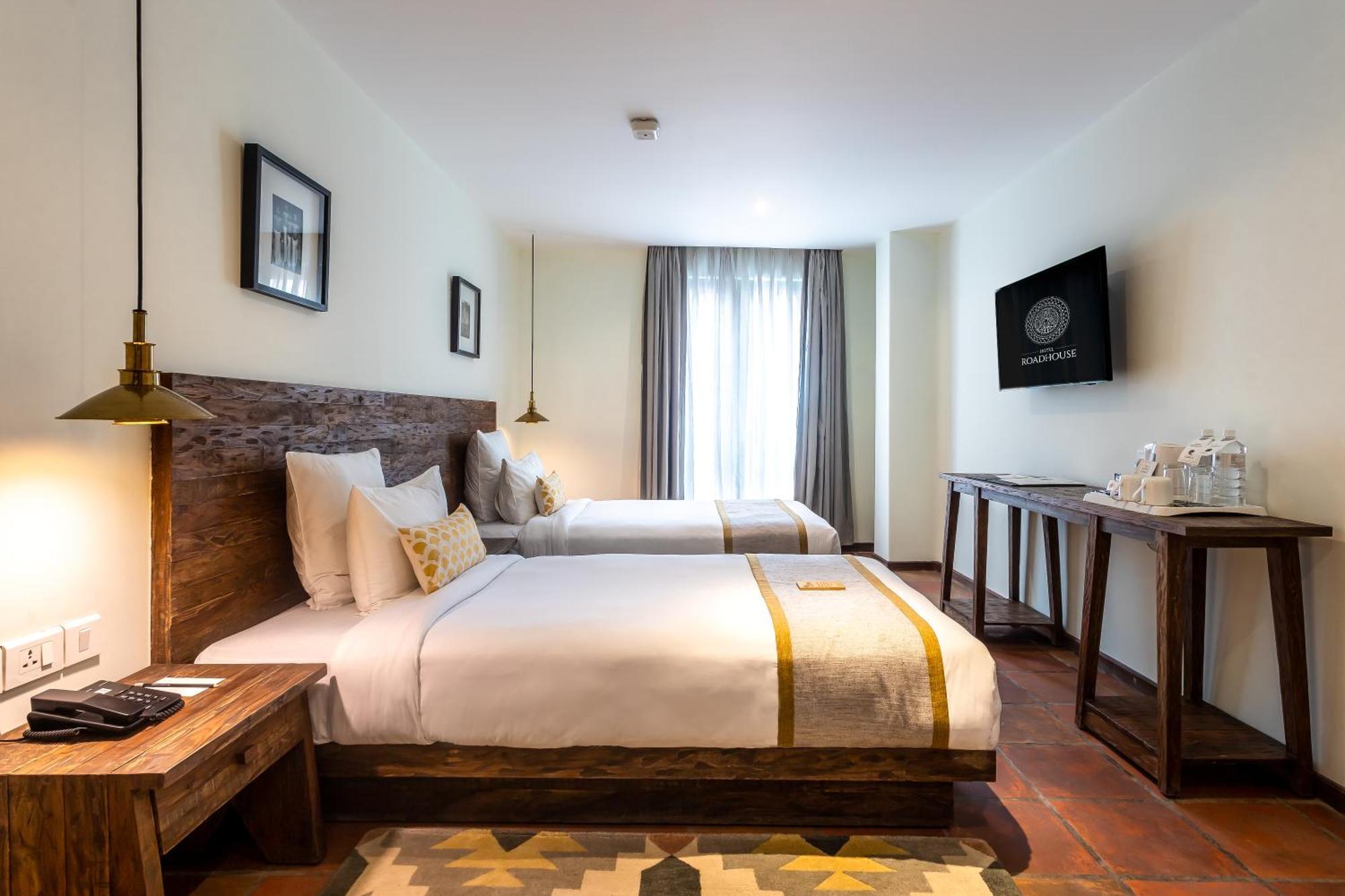 Hotel Roadhouse, Thamel, Kathmandu- Contemporary Boutique Bagian luar foto