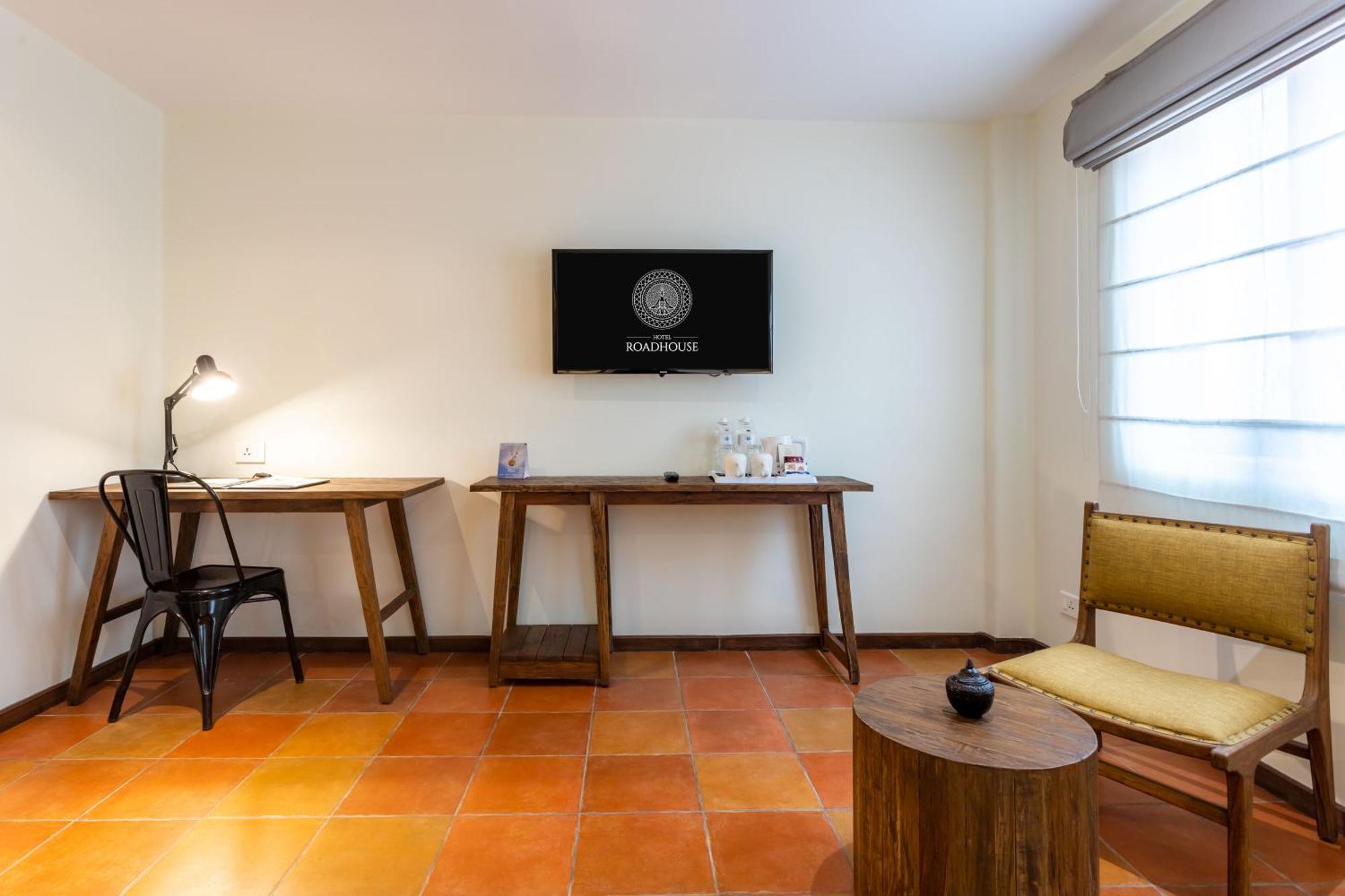 Hotel Roadhouse, Thamel, Kathmandu- Contemporary Boutique Bagian luar foto