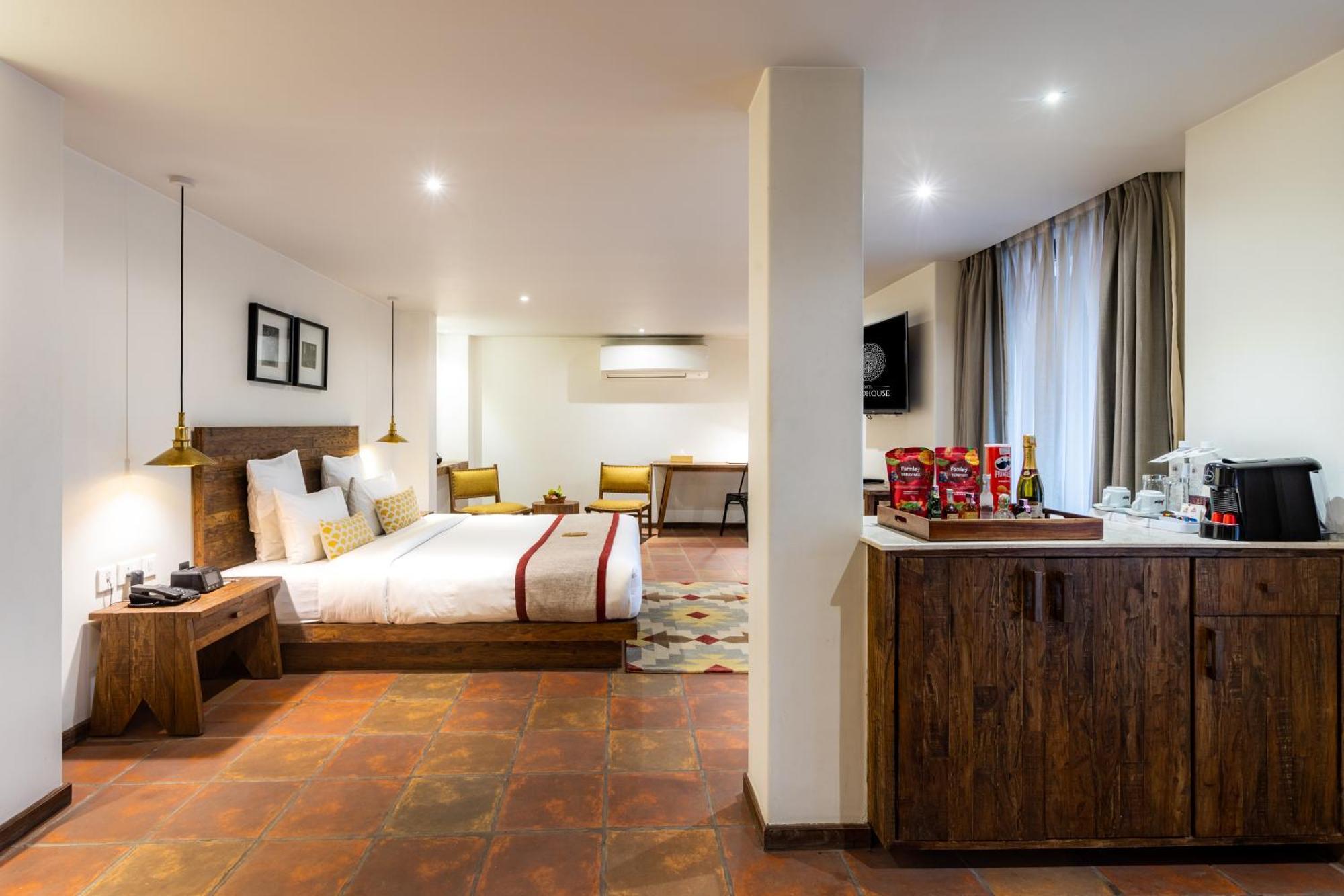 Hotel Roadhouse, Thamel, Kathmandu- Contemporary Boutique Bagian luar foto